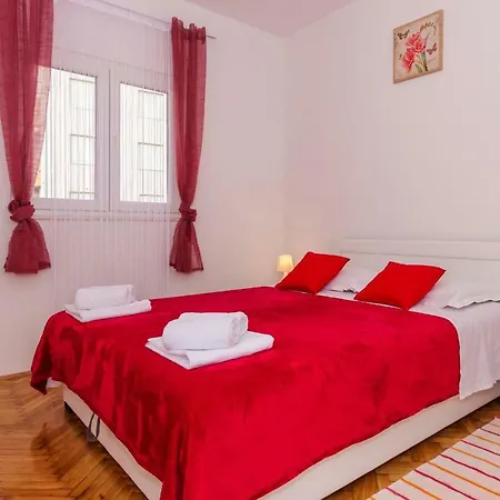 Apartamento Ema Split